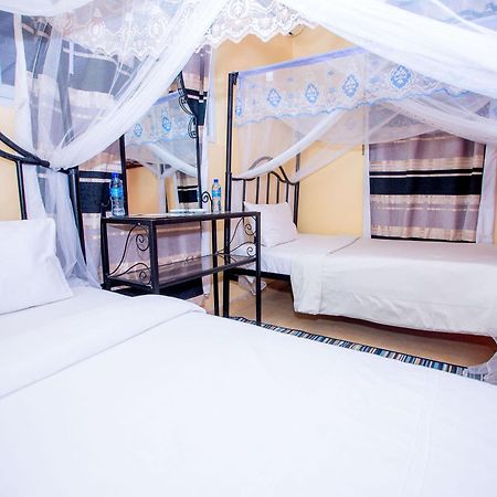 Kays Lodge Darüsselam Dış mekan fotoğraf