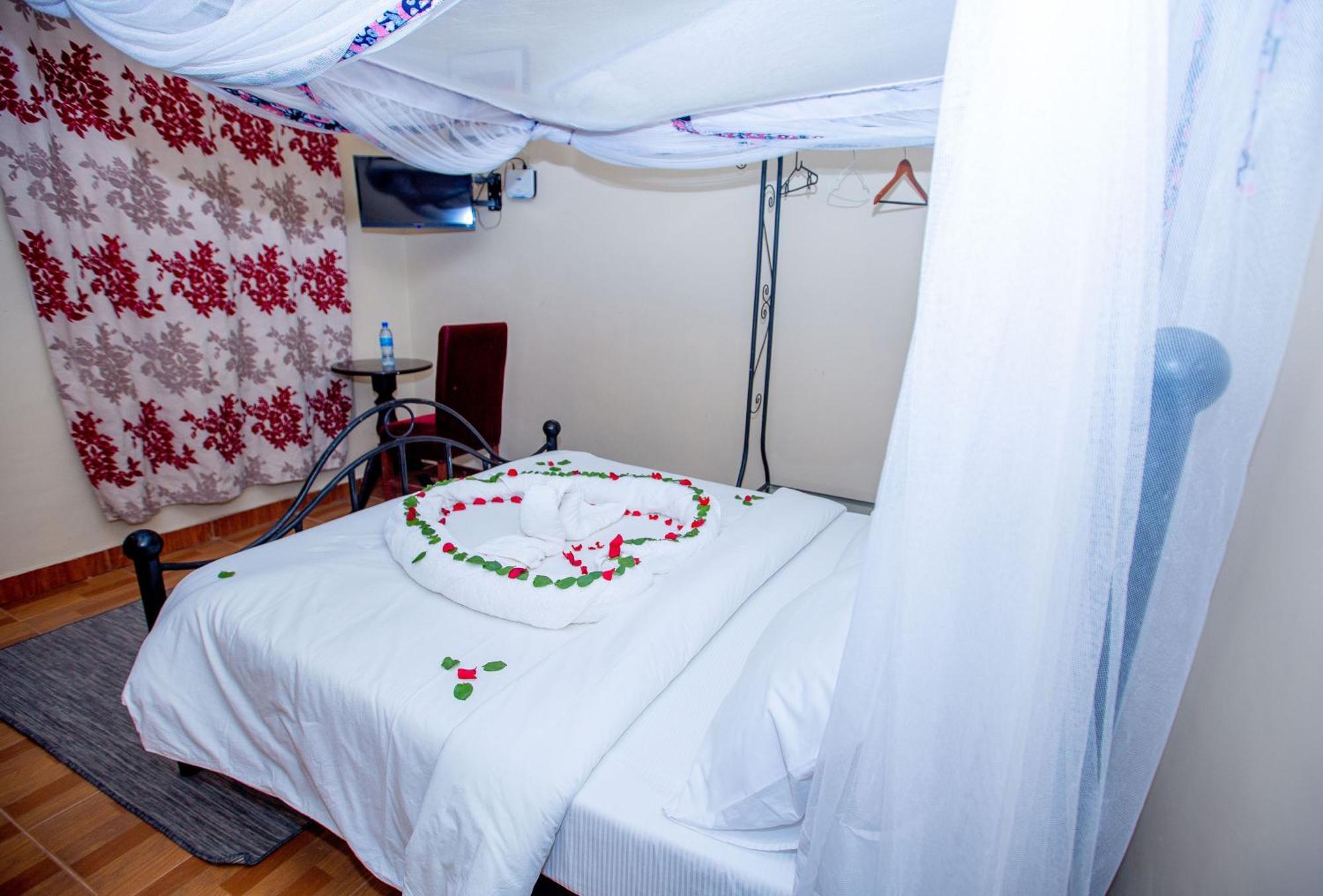 Kays Lodge Darüsselam Dış mekan fotoğraf